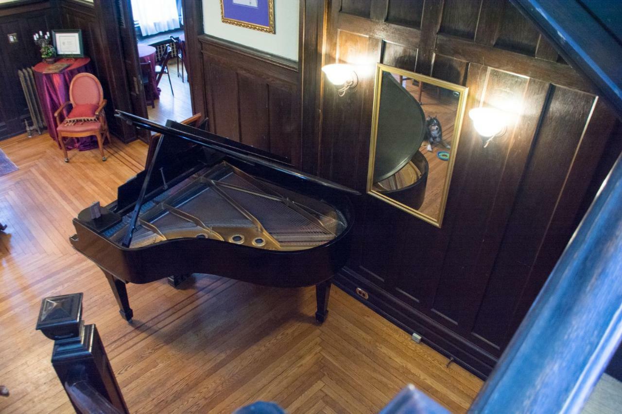 Historic Benner Mansion Bed and Breakfast Άλενταουν Δωμάτιο φωτογραφία